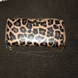 Michael Kors Leopard Print wallet